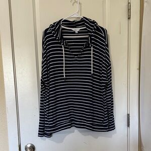Time and Tru Navy and White Striped Pullover